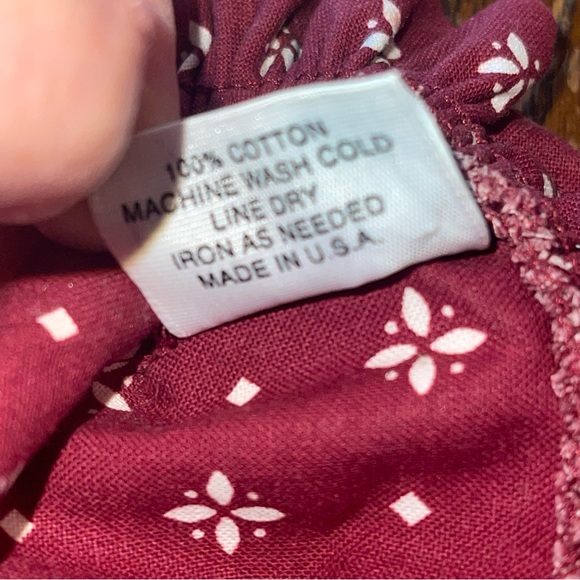 Longaberger Basket Liner Maroon Square Short 6”x1.75” EUC - Picture 4 of 4